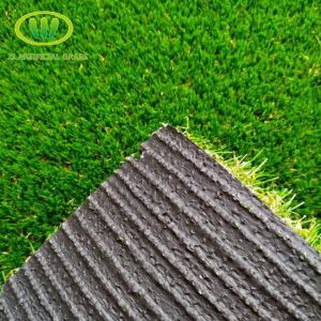 Turf artifiċjali għal Lawns tad-Dar